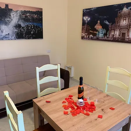 Serenityhomect Apartment Catania